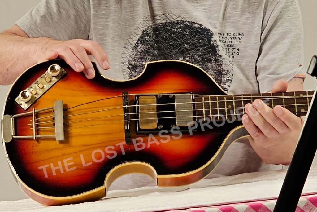 Гітара Пола Маккартні. Фото: The Lost Bass